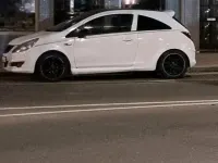 Gebraucht Opel Corsa 87 PS (63 kW) 2009 Weiß Kleinwagen