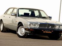 Gebraucht Jaguar XJ40 199 PS (146 kW) 1990 Silber Limousine