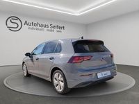 Gebraucht VW Golf VIII Life 116 PS (85 kW) 2024 Mondsteingrau uni Limousine