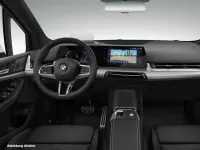 Gebraucht BMW 220 Active Tourer Comfort Edition 150 PS (110 kW) 2026 Alpinweiss Van / Kleinbus