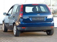 Gebraucht Ford Fiesta Trend 69 PS (50 kW) 2003 Blau Kleinwagen