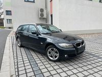 Gebraucht BMW 316 116 PS (85 kW) 2010 Schwarz Kombi