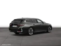 Gebraucht BMW 540 Comfort Edition 286 PS (210 kW) 2025 Kombi