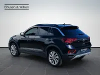 Gebraucht VW T-Roc Pro 150 PS (110 kW) 2023 Deep black perleffekt SUV