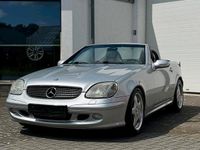 Gebraucht Mercedes SLK320 218 PS (160 kW) 2001 Silber Cabrio