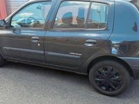 Gebraucht Renault Clio II 75 PS (55 kW) 2001 Schwarz Kleinwagen
