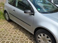 Second-hand VW Golf 2003 Argintiu Coupe