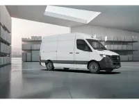 Gebraucht Mercedes Sprinter 170 PS (125 kW) 2025 Arktikweiß Van
