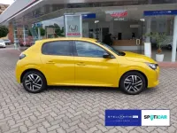 Gebraucht Peugeot 208 Allure 101 PS (74 kW) 2023 Gelb Kleinwagen