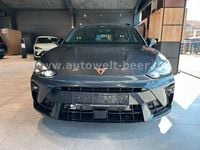Neu Cupra Leon 204 PS (150 kW) 2025 Grau Limousine