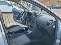 Second-hand Opel Astra 1999 Argintiu Berlinǎ