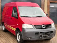 Second-hand VW Transporter 131 CP (96 kW) 2009 Roșu Van