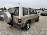 Usata Isuzu Trooper 159 CV (116 kW) 2002 Oro SUV