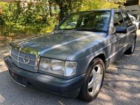 Gebraucht Mercedes 190 109 PS (80 kW) 1992 Grau metallic Limousine