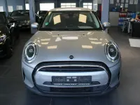 Gebraucht Mini Cooper Essential 136 PS (100 kW) 2023 Silber Kleinwagen