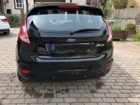 Second-hand Ford Fiesta 65 CP (47 kW) 2016 Negru Hatchback