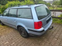 Gebraucht VW Passat 115 PS (84 kW) 2000 Silber Kombi