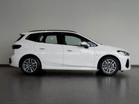 Gebraucht BMW 218 Active Tourer M Sport 136 PS (100 kW) 2025 Weiss Van / Kleinbus