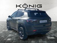 Second-hand Jeep Compass 180 CP (132 kW) 2022 Verde SUV