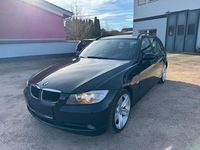 Gebraucht BMW 320 177 PS (130 kW) 2007 Schwarz Kombi