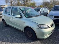 Second-hand Mazda 2 68 CP (50 kW) 2006 Verde Hatchback