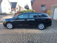 Gebraucht Hyundai i30 101 PS (74 kW) 2018 Schwarz Kombi
