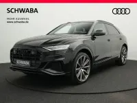 Gebraucht Audi Q8 S-Line 286 PS (210 kW) 2023 Mythosschwarz metallic SUV