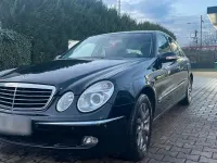 Gebraucht Mercedes E240 176 PS (129 kW) 2005 Schwarz Limousine