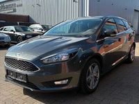 Gebraucht Ford Focus 125 PS (91 kW) 2016 Grau Kombi