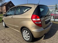 Gebraucht Mercedes A150 95 PS (69 kW) 2005 Gold Limousine