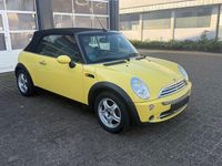Second-hand Mini Cooper Cabriolet 116 CP (85 kW) 2004 Galben Cabrio