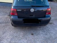 Gebraucht VW Golf IV 77 PS (56 kW) 2001 Schwarz Kleinwagen