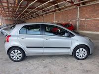 Gebraucht Toyota Yaris Sol 87 PS (63 kW) 2007 Silber Kleinwagen