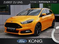 Używany Ford Focus Performance Edition 250 KM (183 kW) 2017 Żółty Kombi
