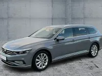 Usata VW Passat Elegance 150 CV (110 kW) 2023 Grigio Station wagon