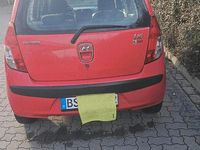 Gebraucht Hyundai i10 67 PS (49 kW) 2010 Rot Kleinwagen