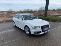 Gebraucht Audi A4 190 PS (139 kW) 2015 Weiß Kombi