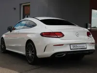 Gebraucht Mercedes C400 AMG line 333 PS (244 kW) 2018 Weiß Coupé