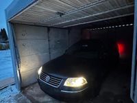 Usata VW Passat 163 CV (119 kW) 2003 Nero Station wagon