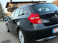 Gebraucht BMW 116 Advantage 122 PS (89 kW) 2010 Schwarz Kleinwagen