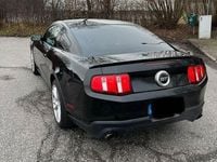 Gebraucht Ford Mustang GT 417 PS (306 kW) 2011 Schwarz Coupé