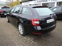 Second-hand Skoda Octavia Style 150 CP (110 kW) 2019 Negru Break