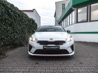 Gebraucht Kia ProCeed Comfort 350 PS (257 kW) 2019 Weiß Kombi