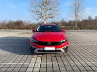 Gebraucht Fiat Tipo Cross 131 PS (96 kW) 2023 Rot Kombi