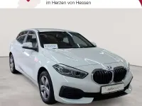 Gebraucht BMW 118 Advantage 136 PS (100 kW) 2023 Alpinweiß Limousine