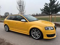 Gebraucht Audi S3 Performance 265 PS (194 kW) 2011 Gelb Kleinwagen