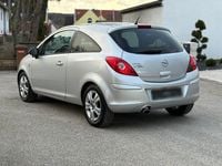 Usata Opel Corsa 90 CV (66 kW) 2011 Grigio Utilitaria