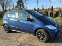 Gebraucht Mercedes A160 95 PS (69 kW) 2009 Blau Limousine