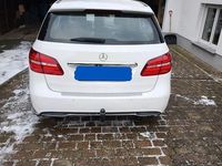 Gebraucht Mercedes B220 Edition 184 PS (135 kW) 2018 Weiß Kleinwagen