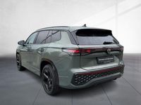 Gebraucht VW Tayron R-line 272 PS (200 kW) 2025 Cipressinogrün metallic SUV